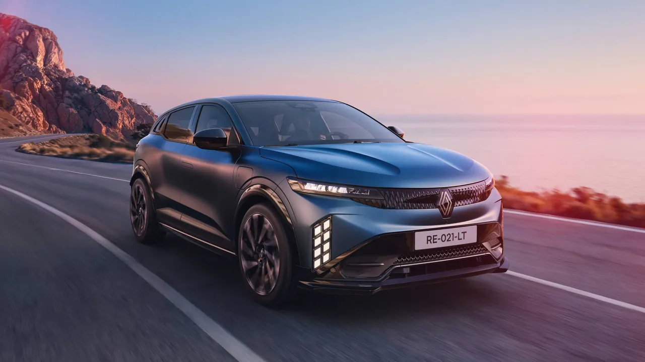Renault Megane E-Tech'i keşfet