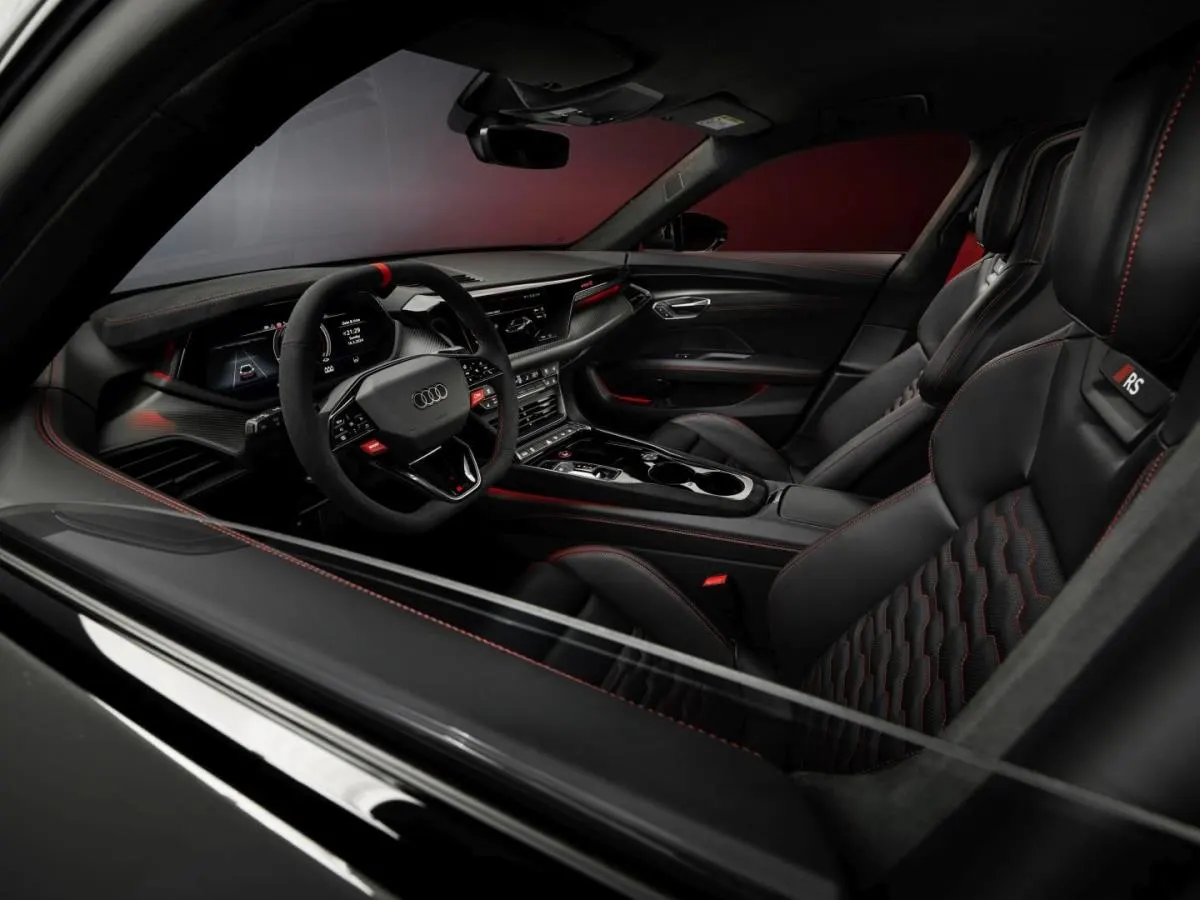 Audi S e-tron GT - 5