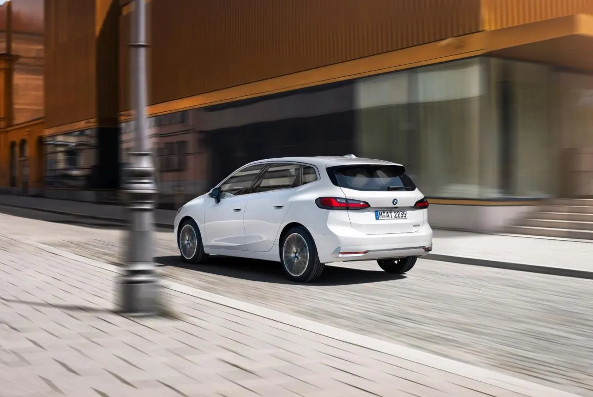 BMW 2 Serisi Active Tourer - 2