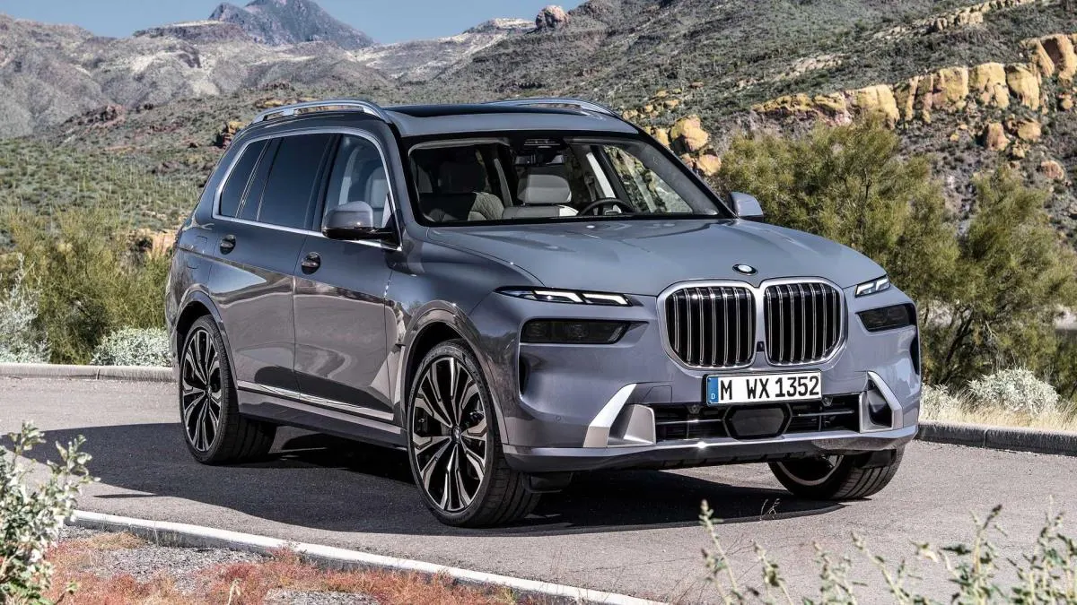 BMW X7 2026 model SUV kasa tipi sıfır araç görseli
