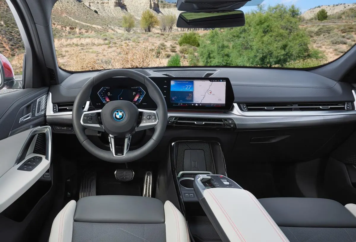 BMW iX2 - 3