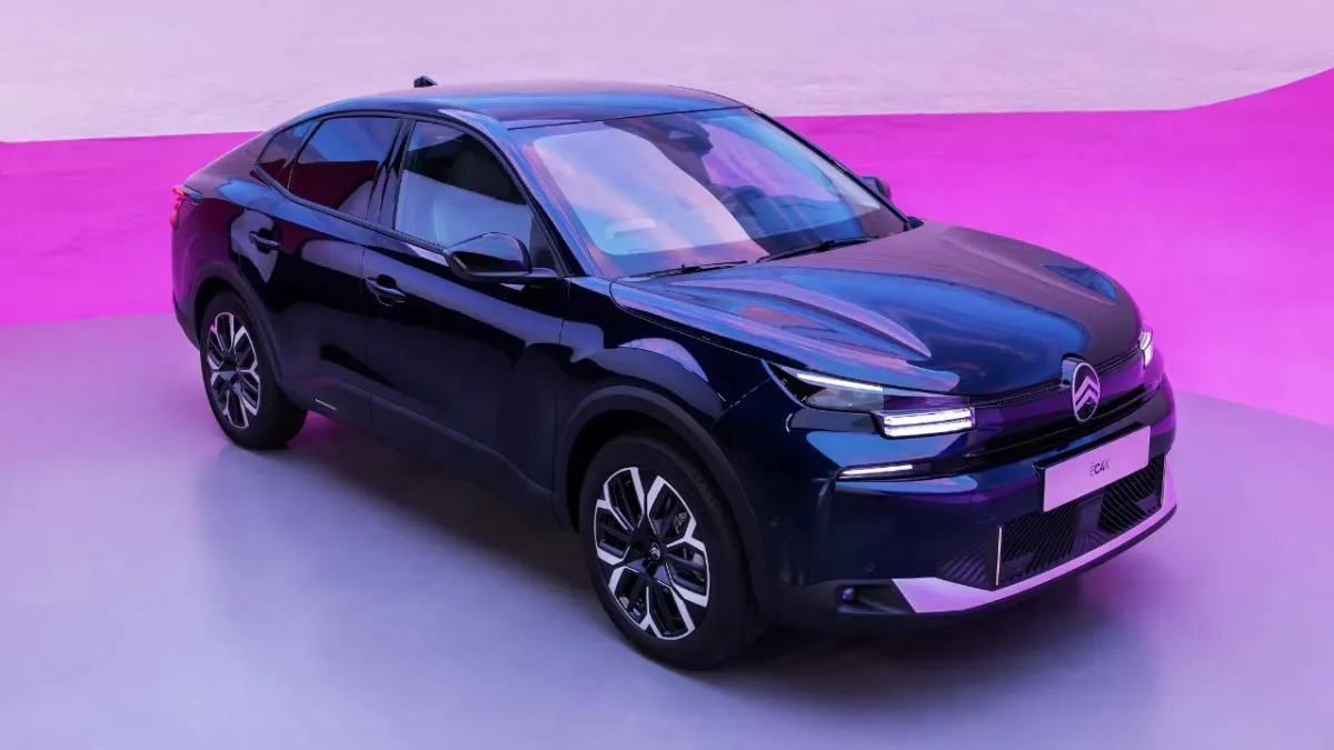 Citroën C4 X - 4