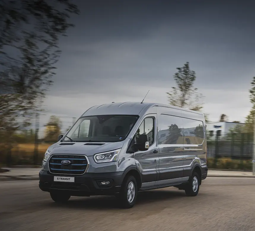 Ford Yeni E-Transit Van 2026 model MPV kasa tipi sıfır araç görseli