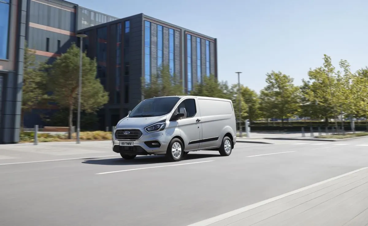 Ford Transit Custom Van BEV - 2