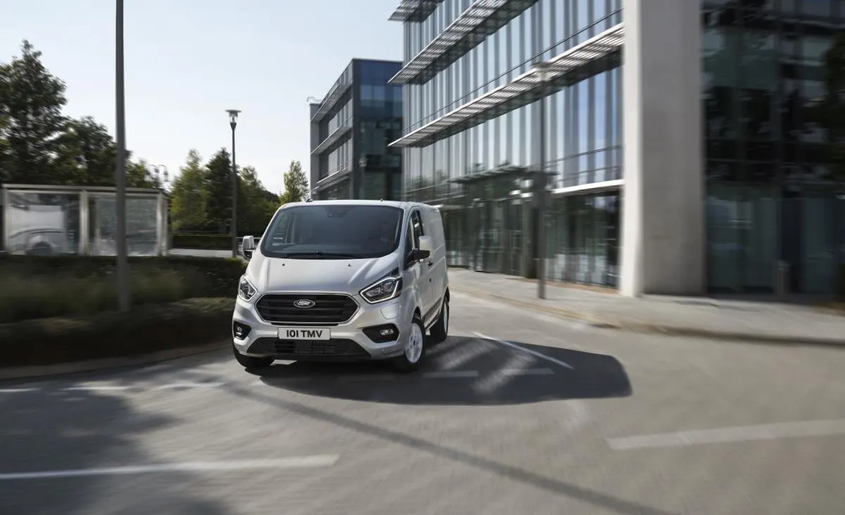 Ford Transit Custom Van BEV - 4