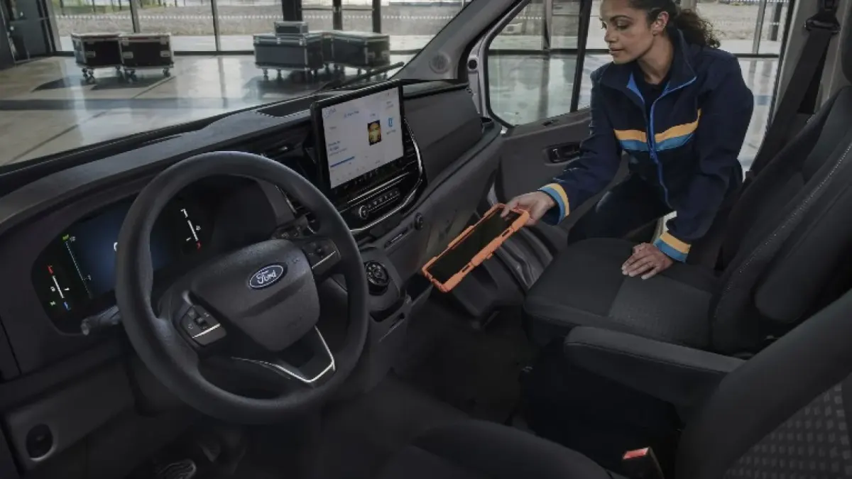 Ford Yeni E-Transit Kamyonet - 3