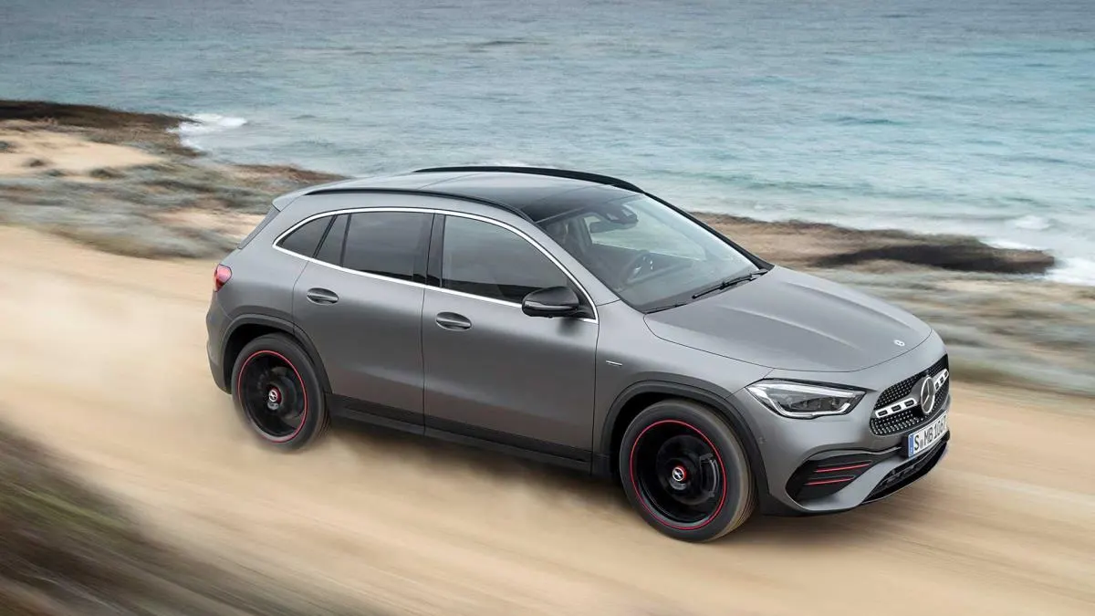 Mercedes-Benz GLA - 3