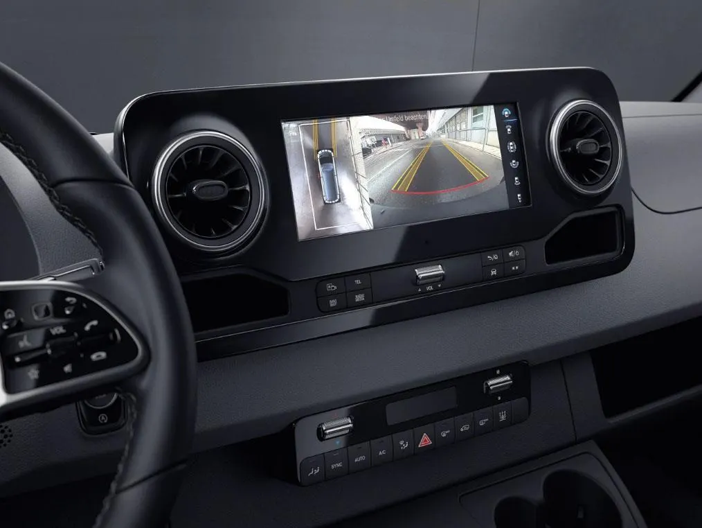 Mercedes-Benz Sprinter - 3