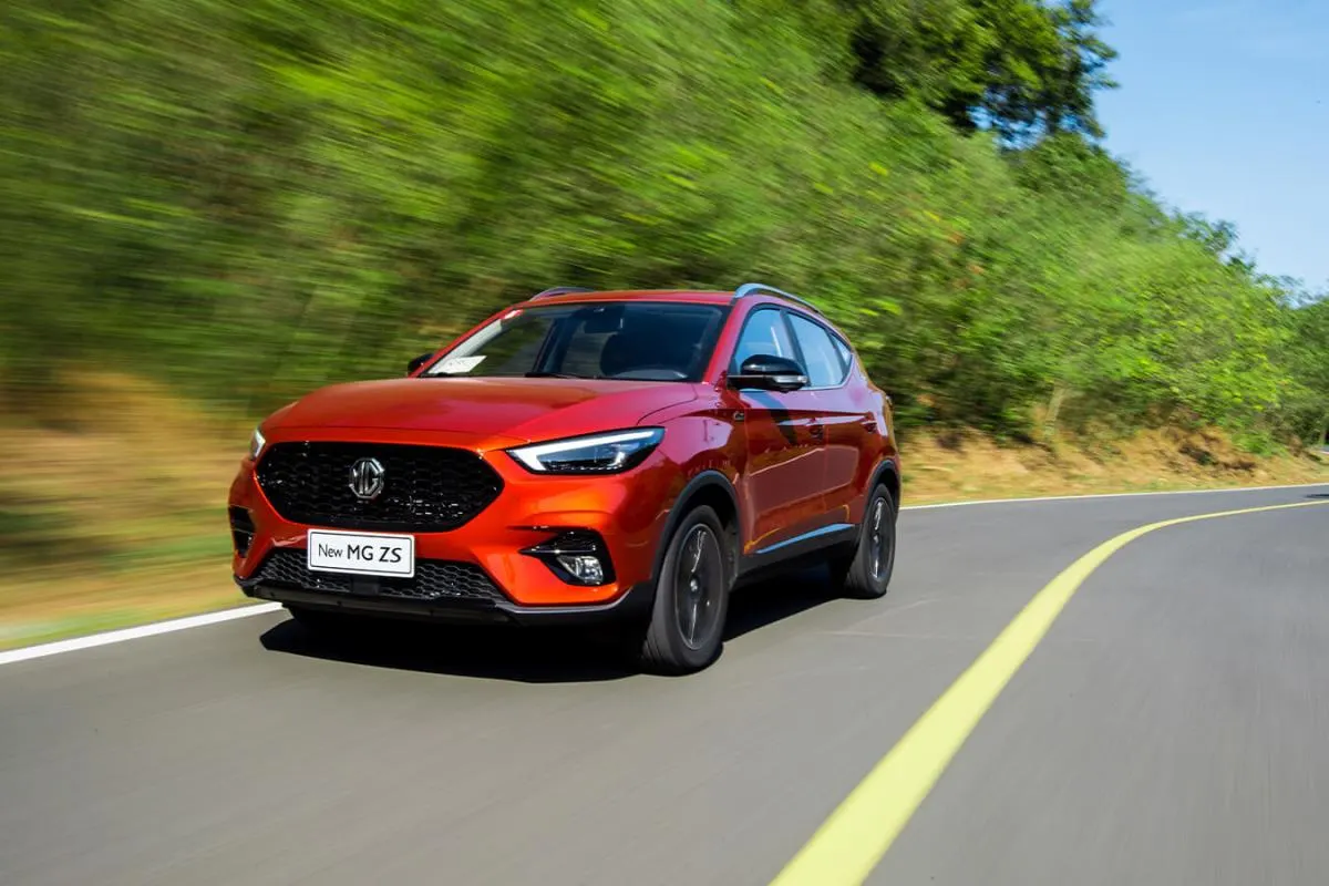 MG ZS - 4