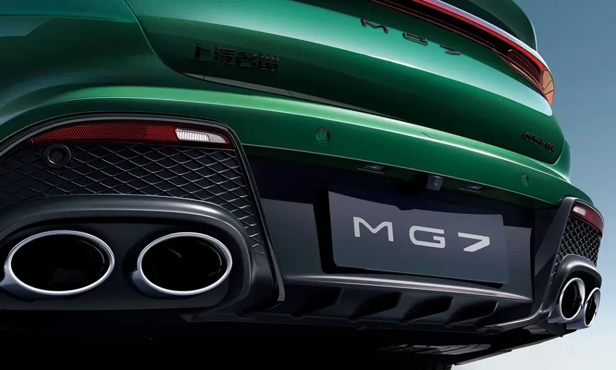 MG MG7 - 2