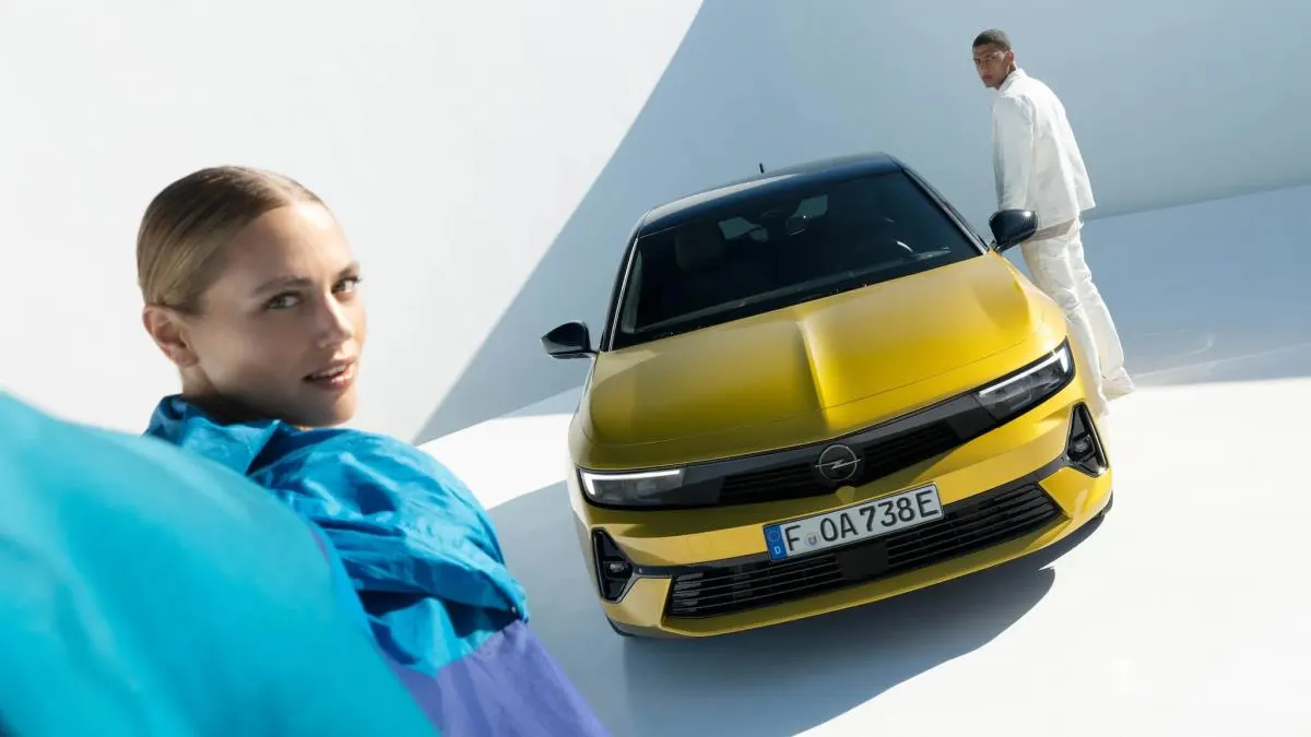 Opel Astra HB - 2