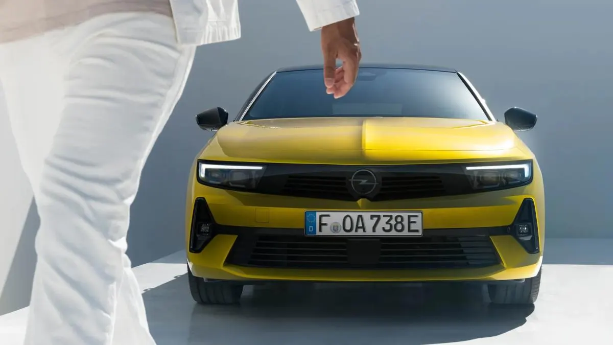 Opel Astra HB - 3