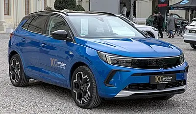 Opel Grandland 2026 model SUV kasa tipi sıfır araç görseli