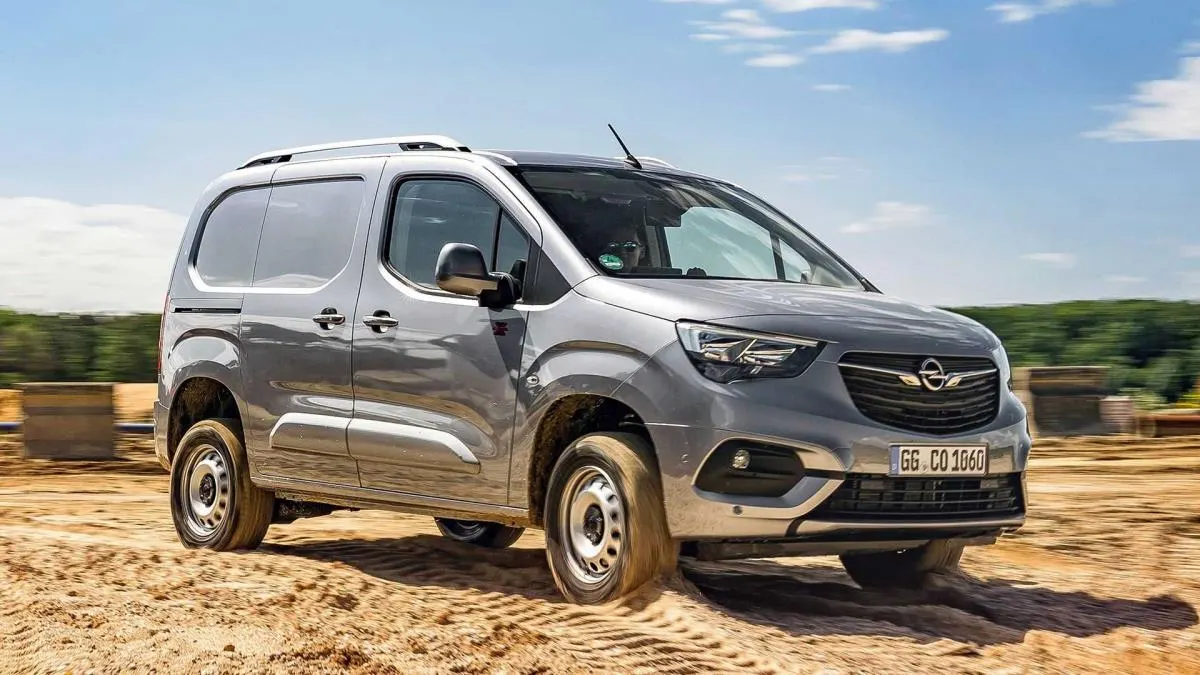 Opel Combo Cargo - 3