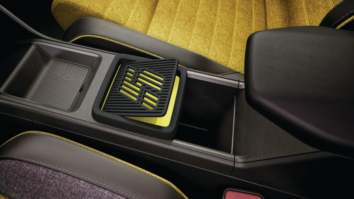 Renault 5 E-Tech - 4