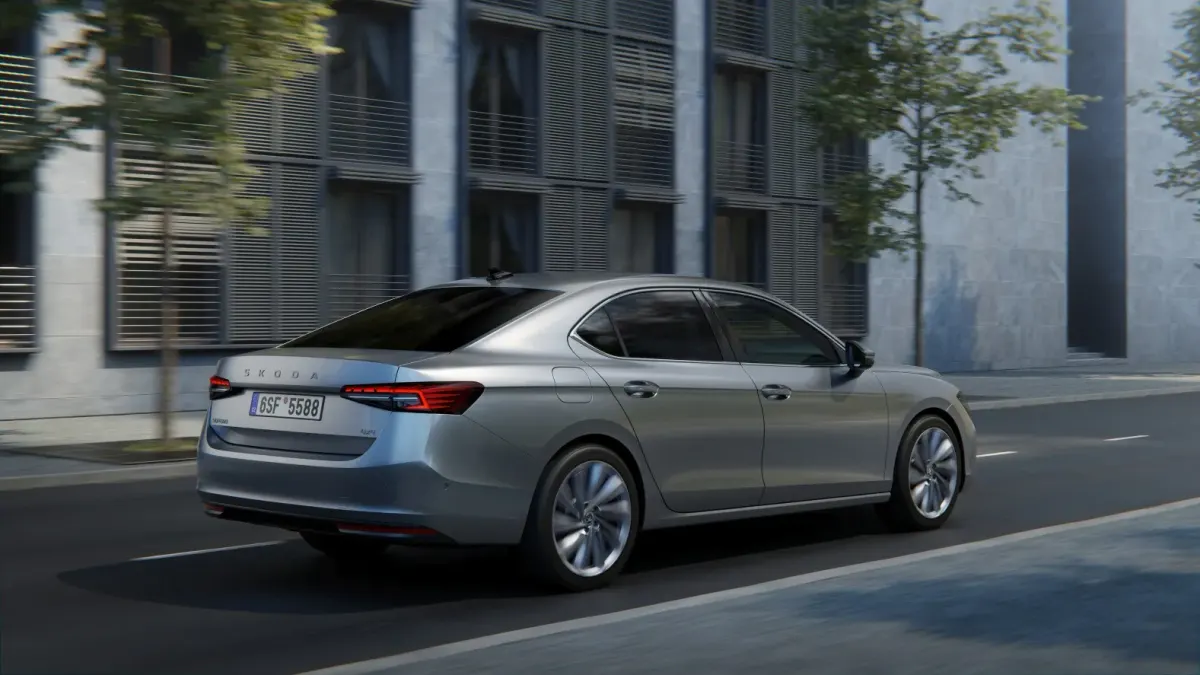 Škoda Superb - 4