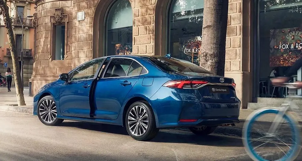 Toyota Corolla - 3