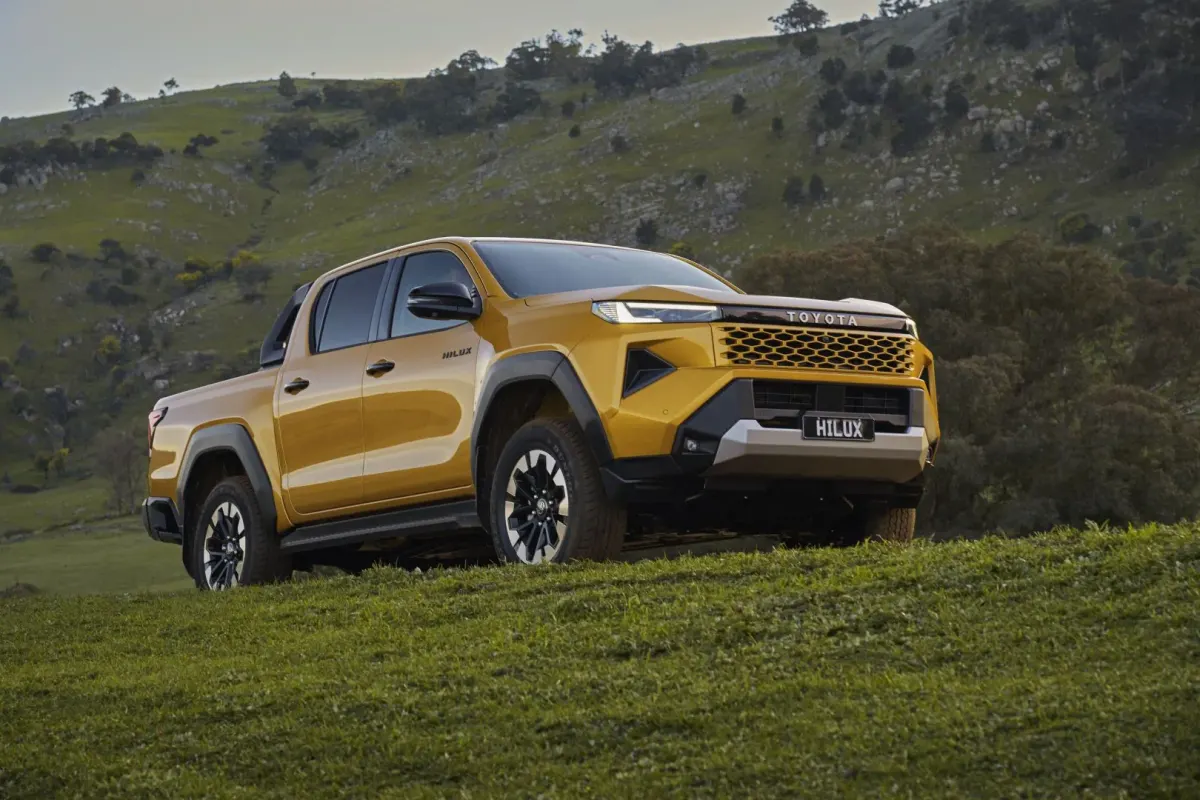 Toyota Hilux - 2