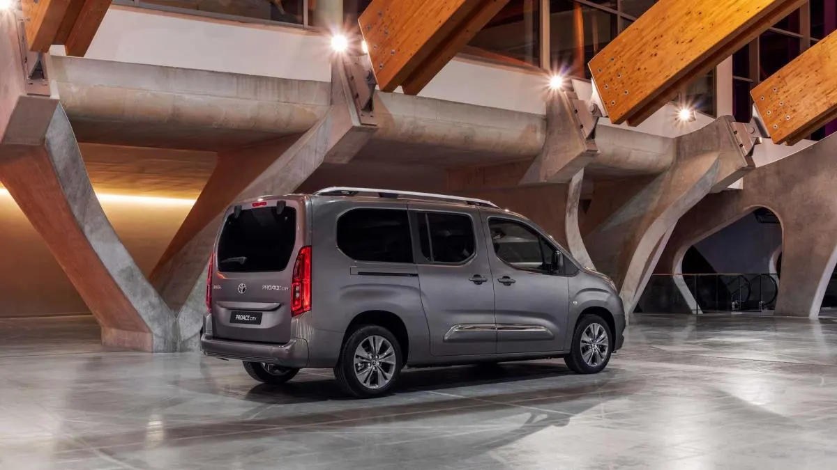 Toyota Proace City - 2