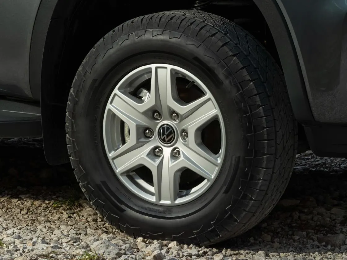 Volkswagen Amarok - 4