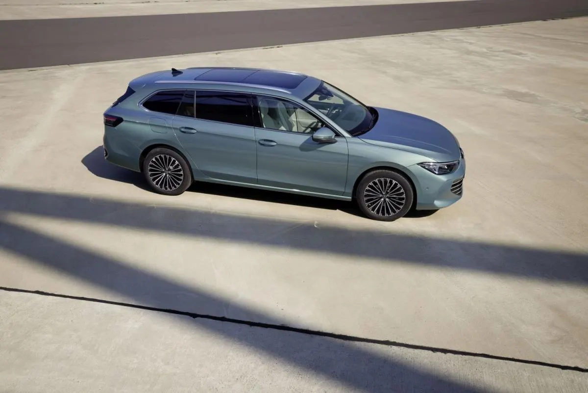 Volkswagen Passat - 3